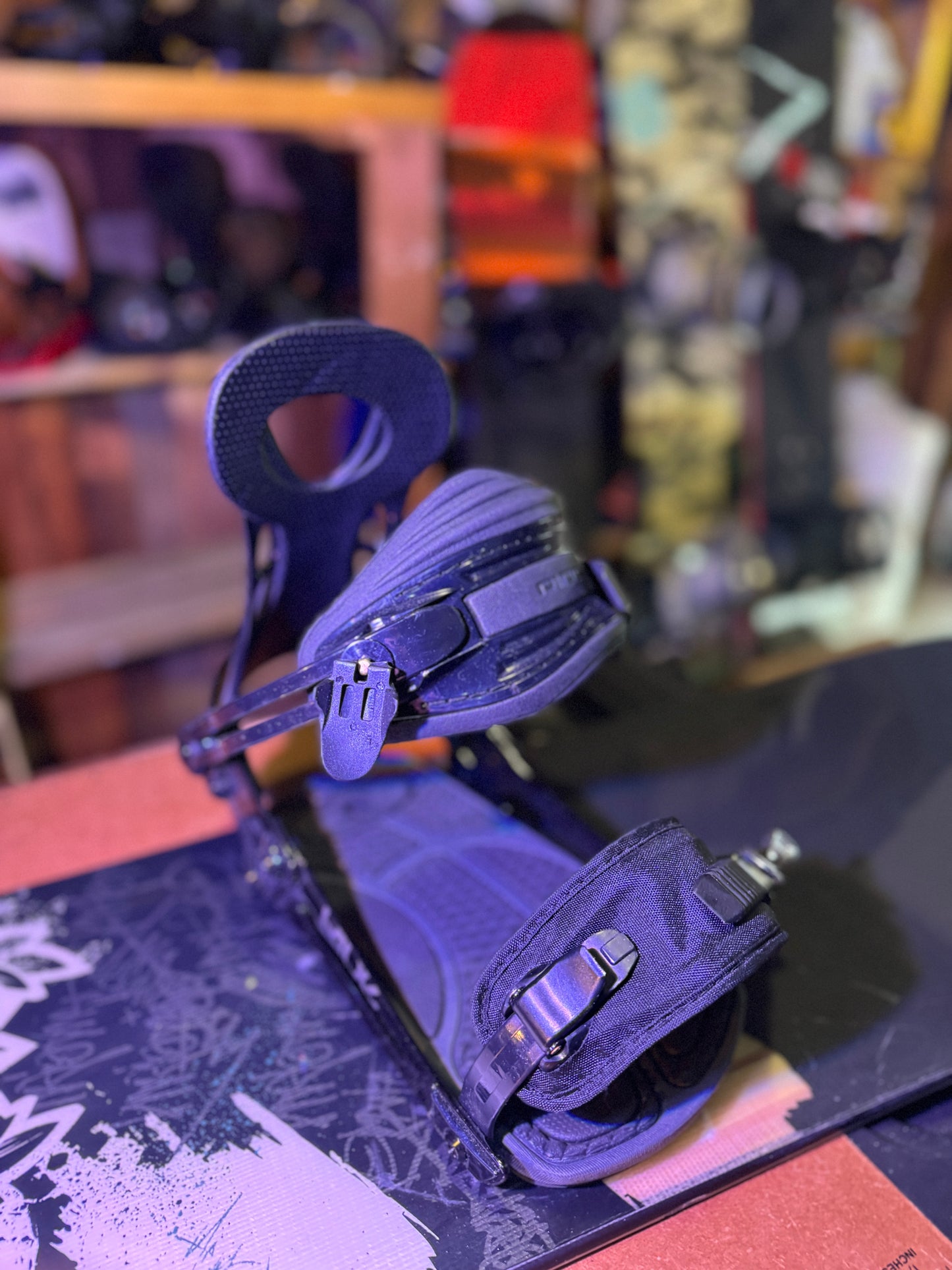 K2 Anagram 163W Snowboard w/ Ride XL Bindings
