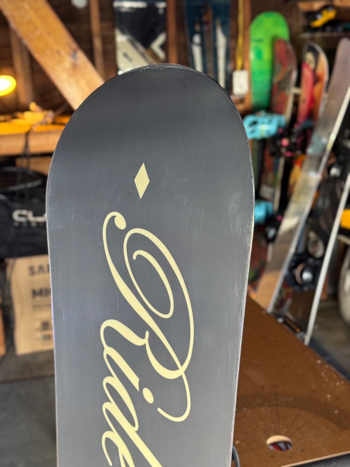 Ride Grace 154 snowboard w/ BRAND-NEW 2024 Evol bindings size Large w/ original box