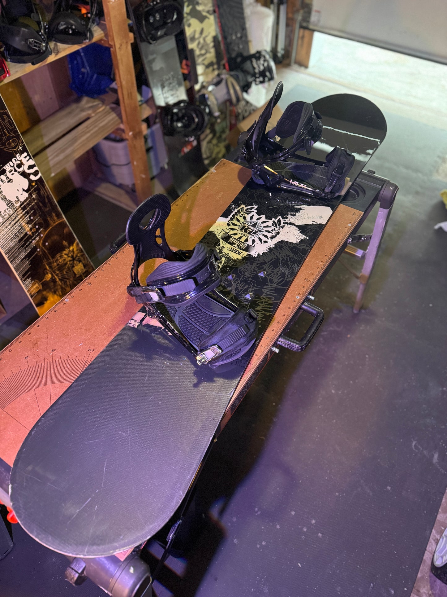 K2 Anagram 163W Snowboard w/ Ride XL Bindings