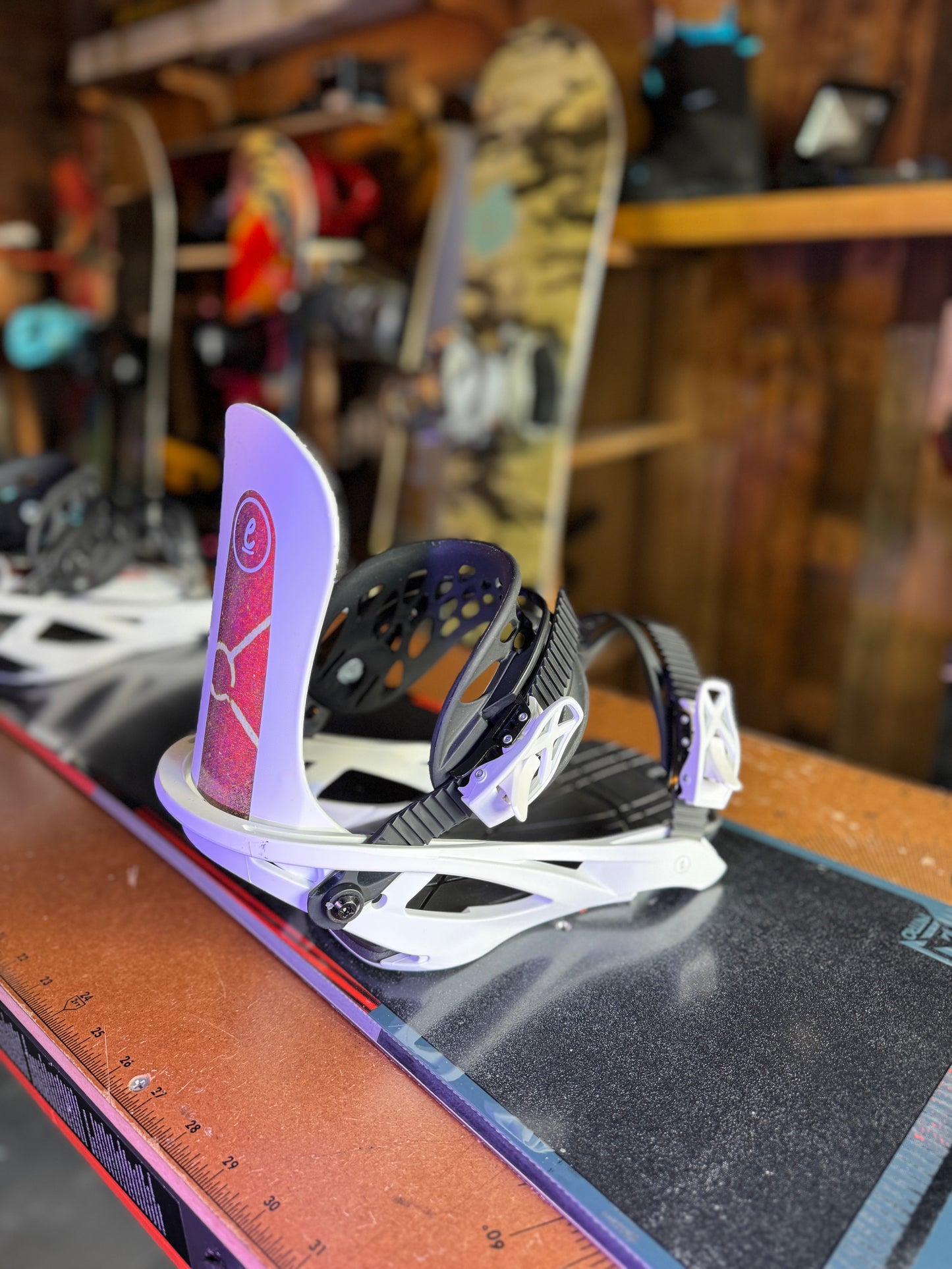 Nitro Snowboard (155) with BRAND NEW 2024 Evol Bindings