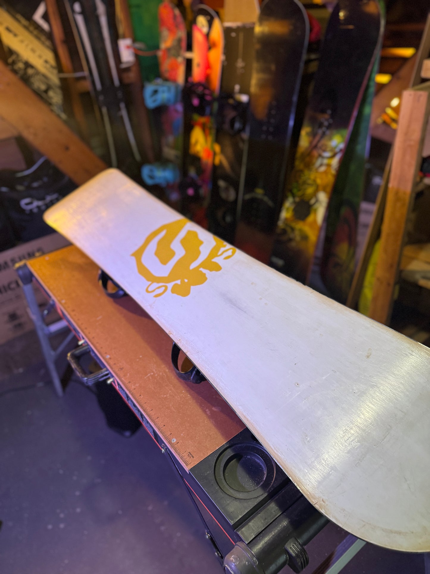 156W Sims Snowboard w/ K2 Large Bindings