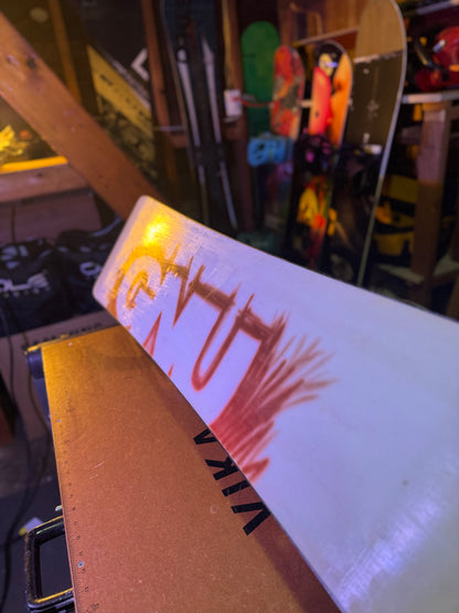 GNU 150 Snowboard w/ Ride Bindings