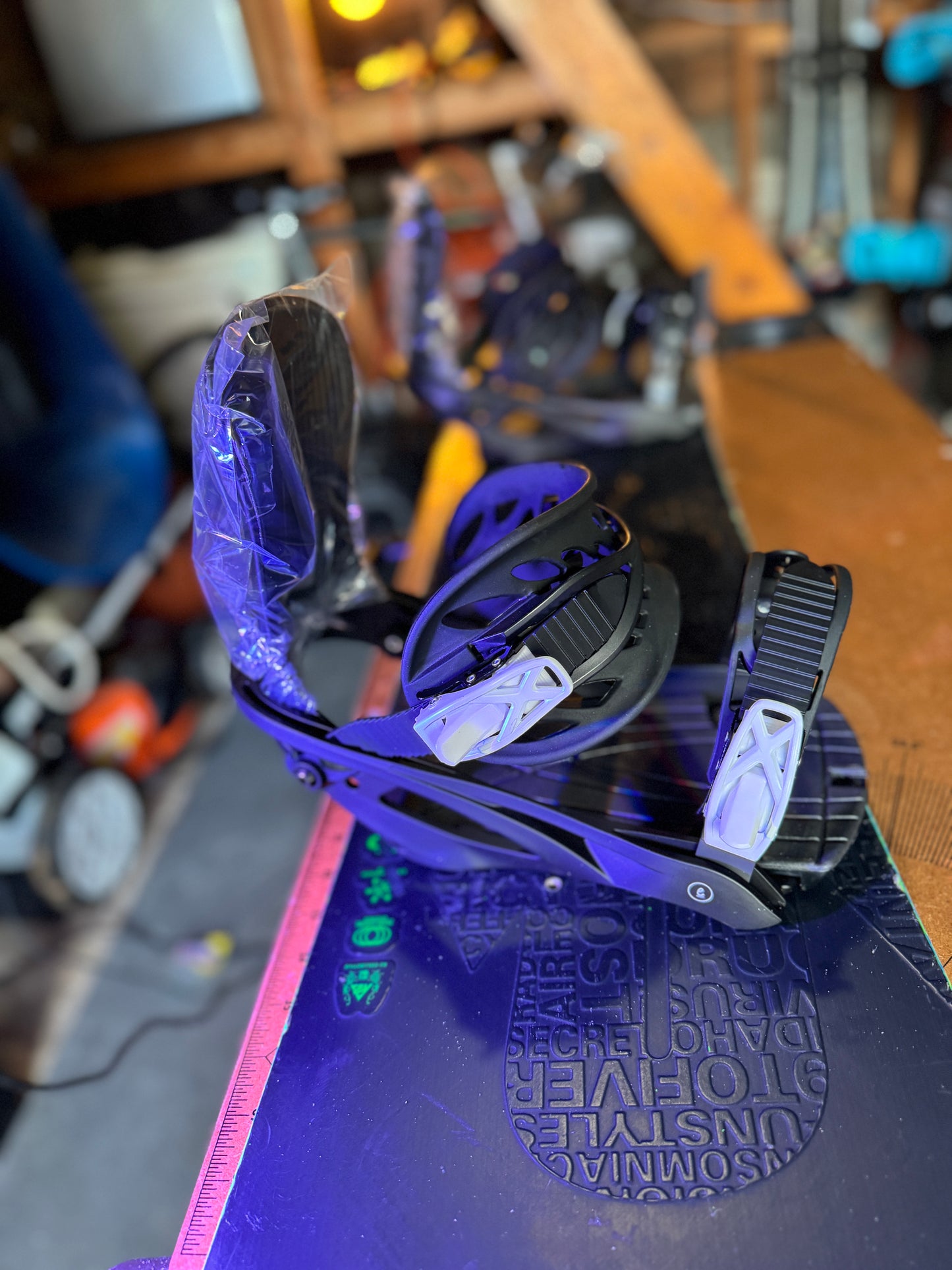 K2 Snowboard (158cm) with BRAND NEW 2024 Evol Bindings