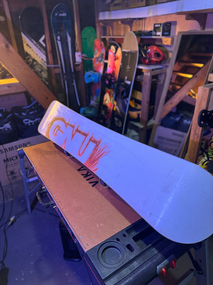 GNU 150 Snowboard w/ Ride Bindings