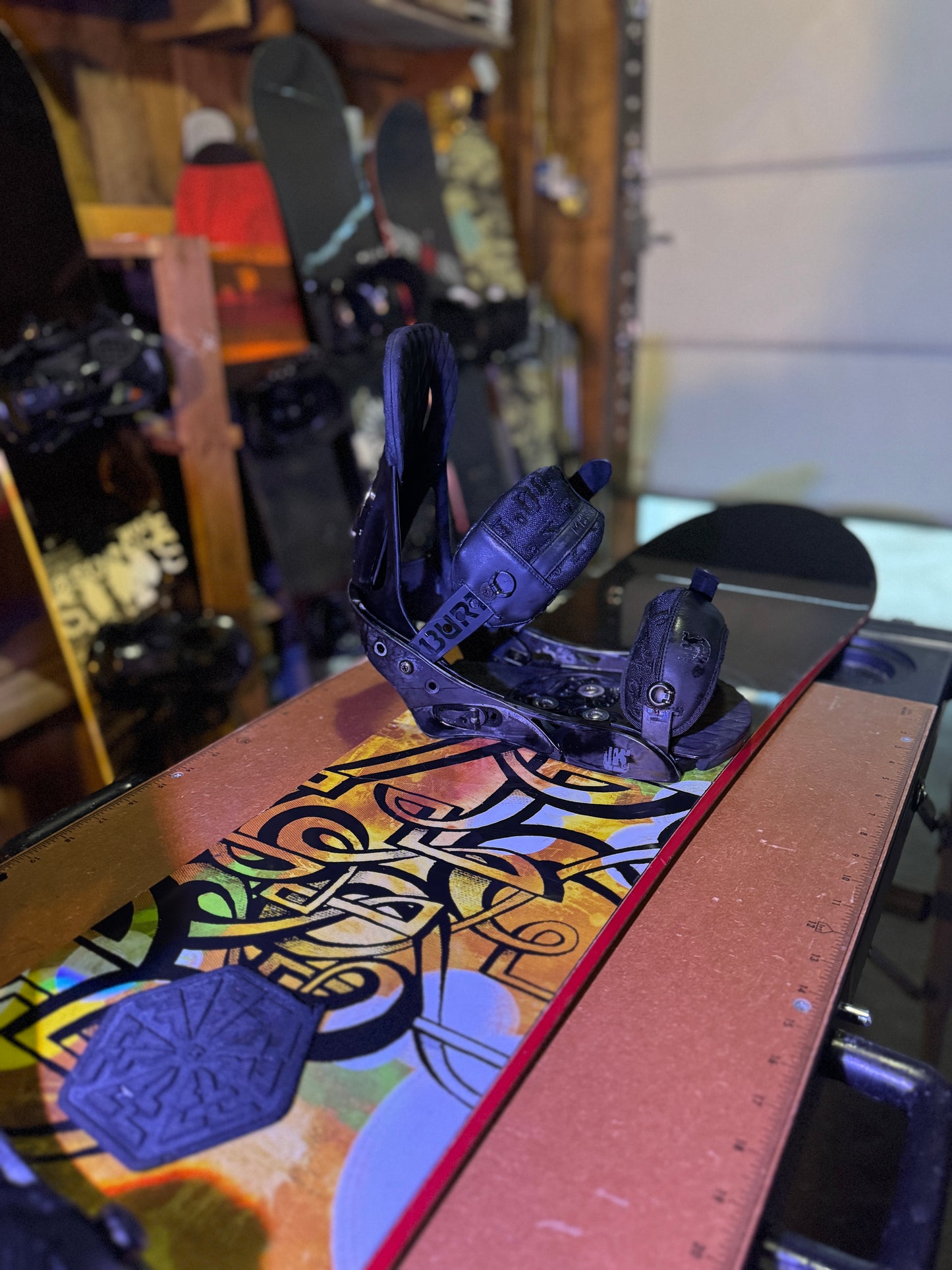 Burton Air 157 Snowboard w/ Burton Bindings