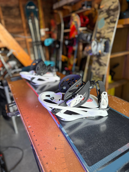 Nitro Snowboard (155) with BRAND NEW 2024 Evol Bindings