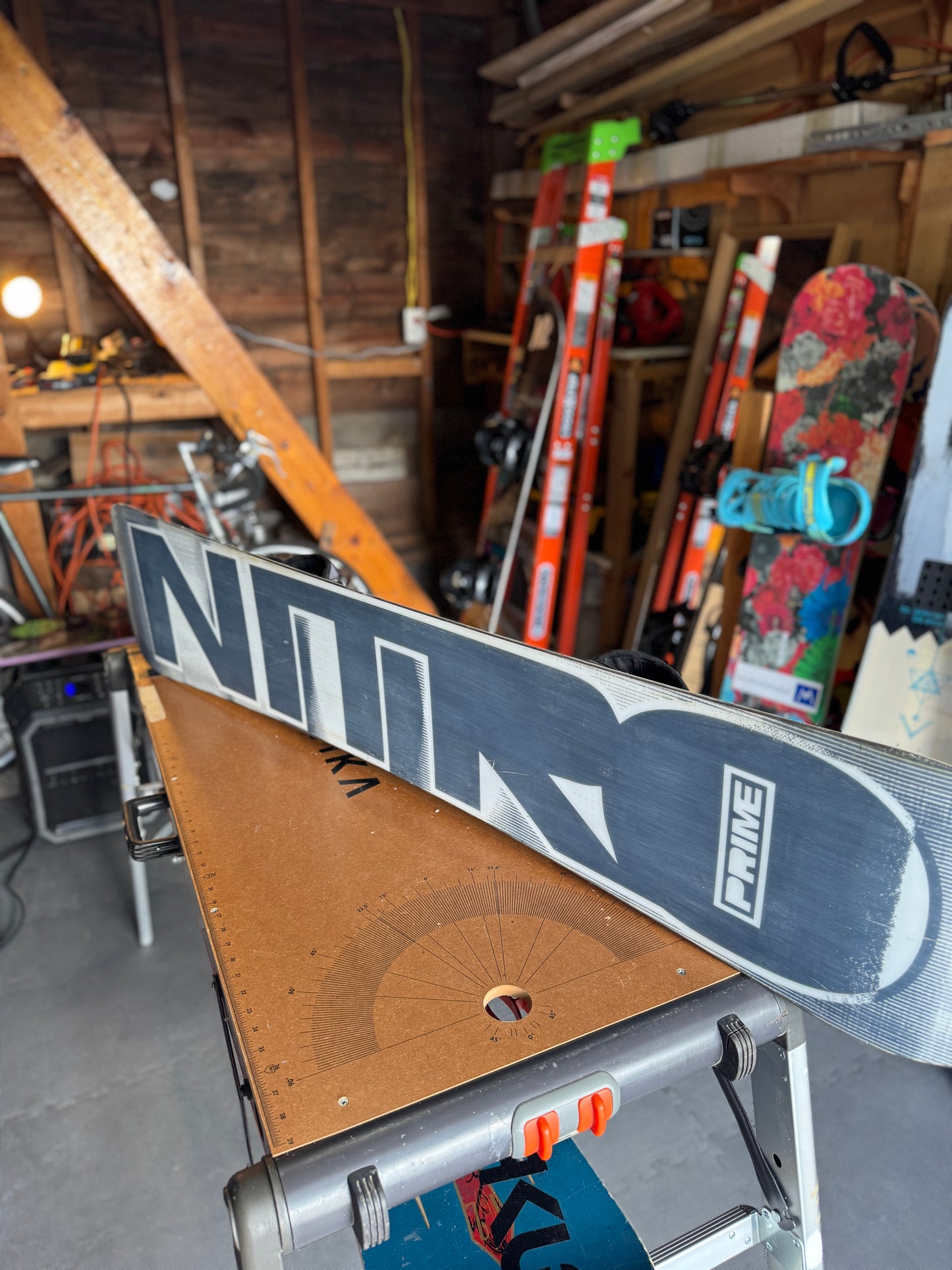 Nitro Snowboard w/ Step-On Flow Bindings