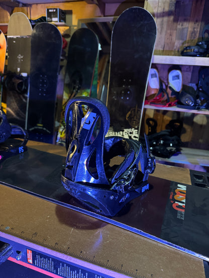 Burton Custom 140 w/ Burton Freestyle bindings Small